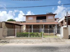 CASA CENTRAL NA PRAIA DE PIRANGI DO NORTE